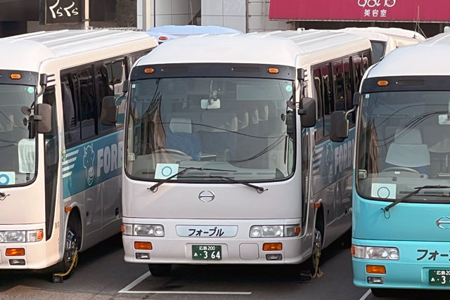 L200 364