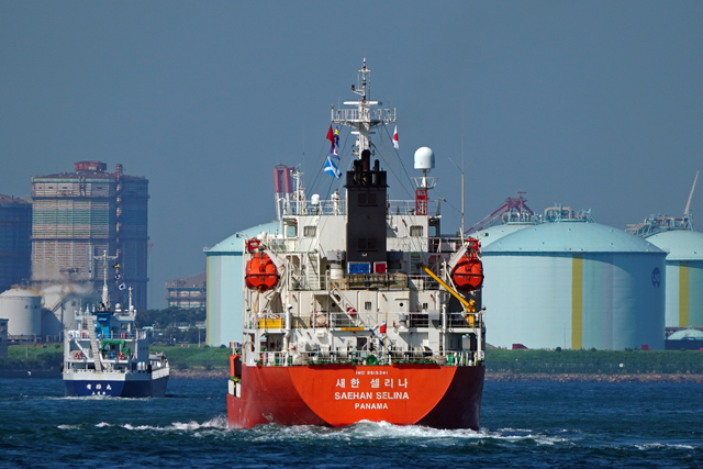 SAEHAN SELINA 船尾